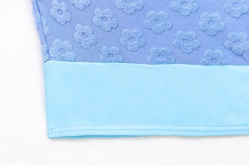 Serendo - Bikiniset met contrasterende bloemenprint