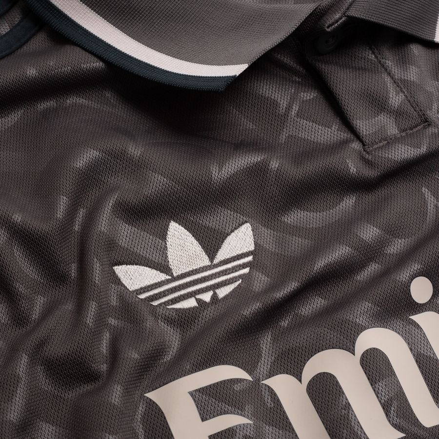 Real Madrid 3ème Maillot 2024/25