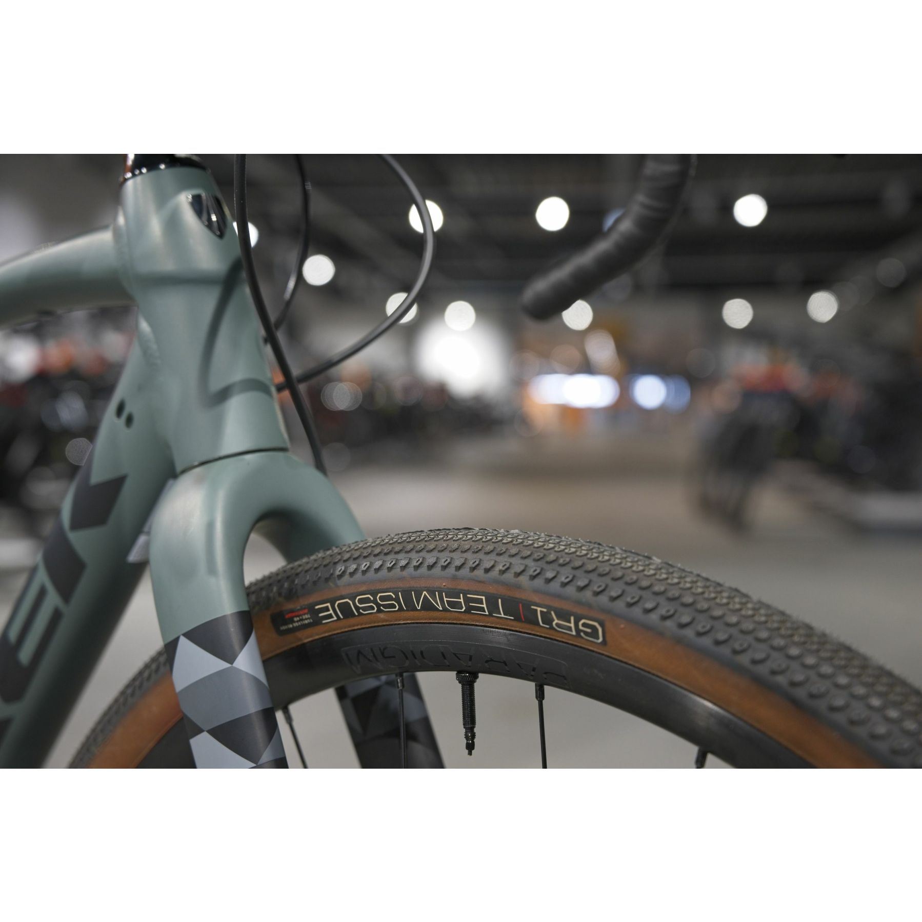 Trek Checkpoint ALR 5 2025