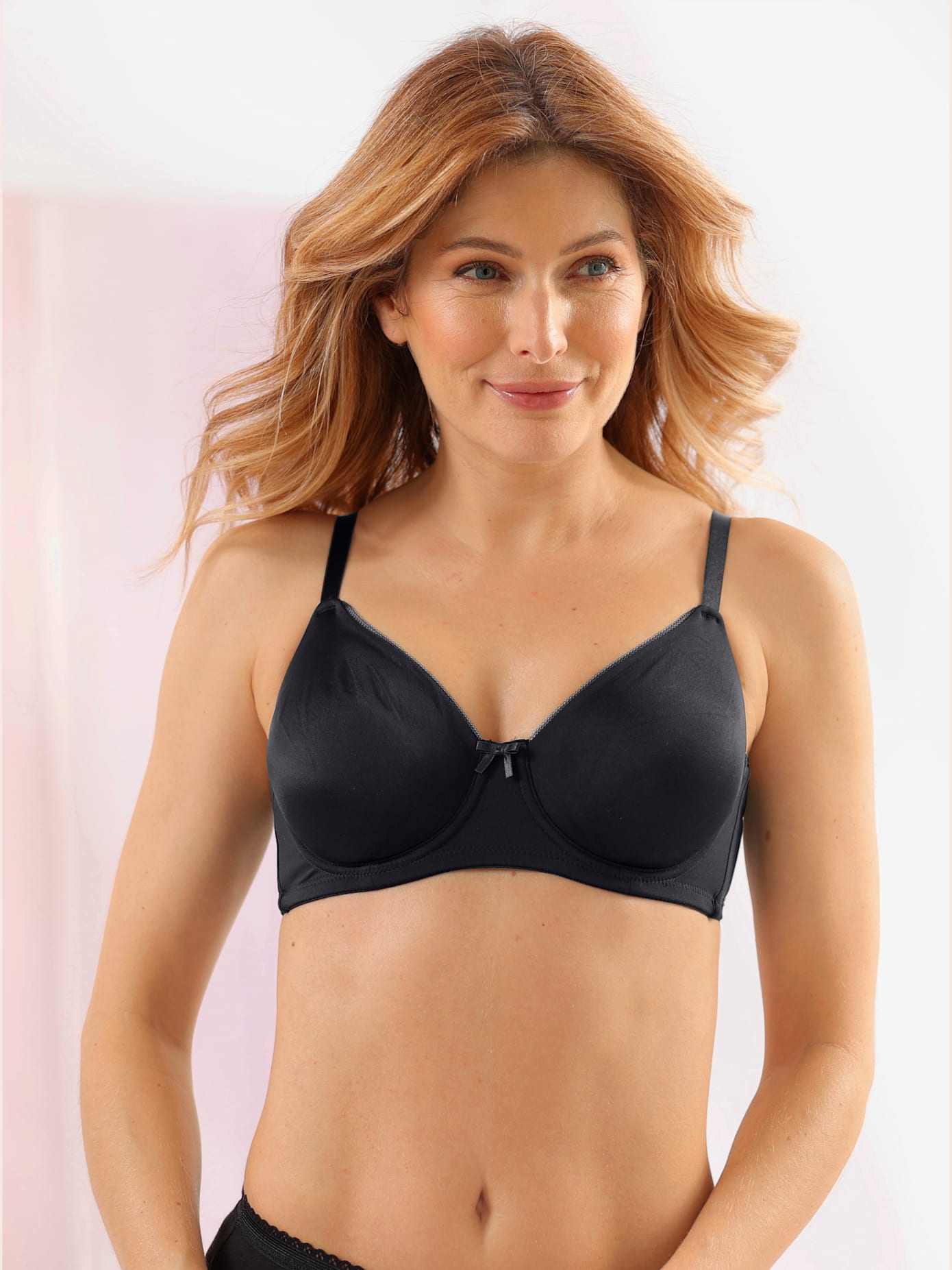Soutien-gorge à armatures spécial t-shirt bon. a, b, c, d