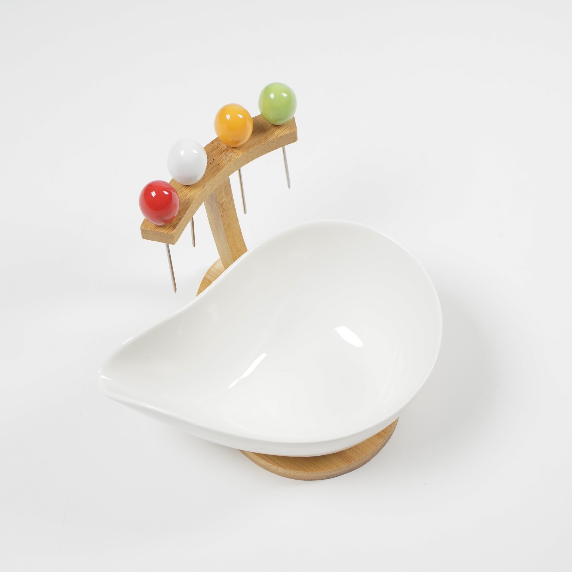 Schale 'Becco' mit Cocktailspießen, weiß, H 9 cm, B 10 cm, L 18 cm zu 14,00