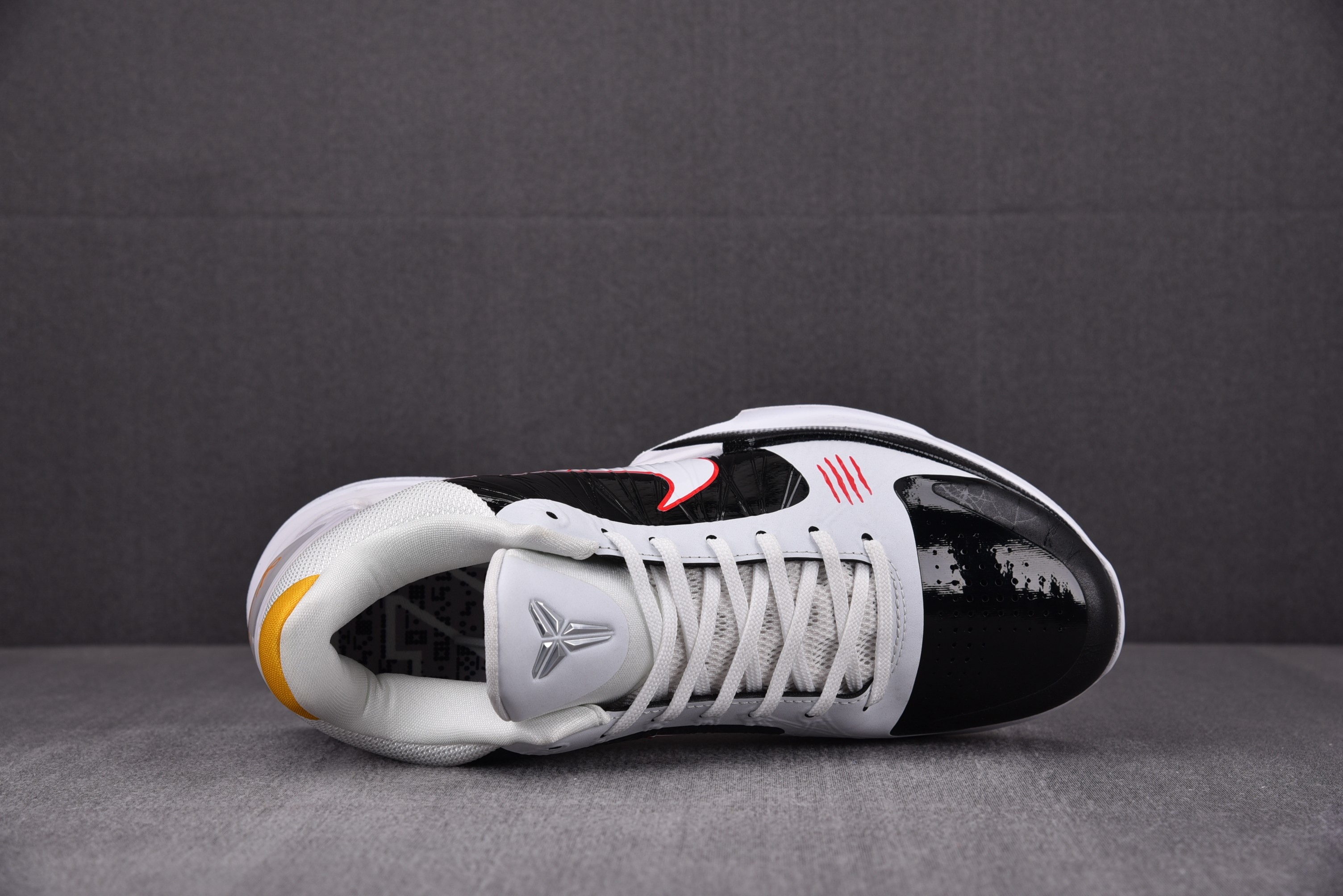 Nike Kobe 5 Protro Bruce Lee Alternate