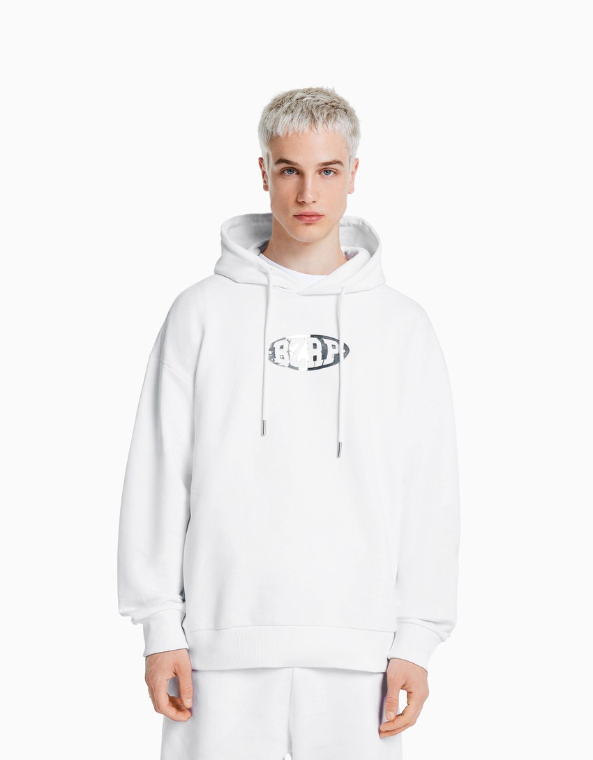 Moletom com capuz estampado BERSHKA ft. BIZARRAP