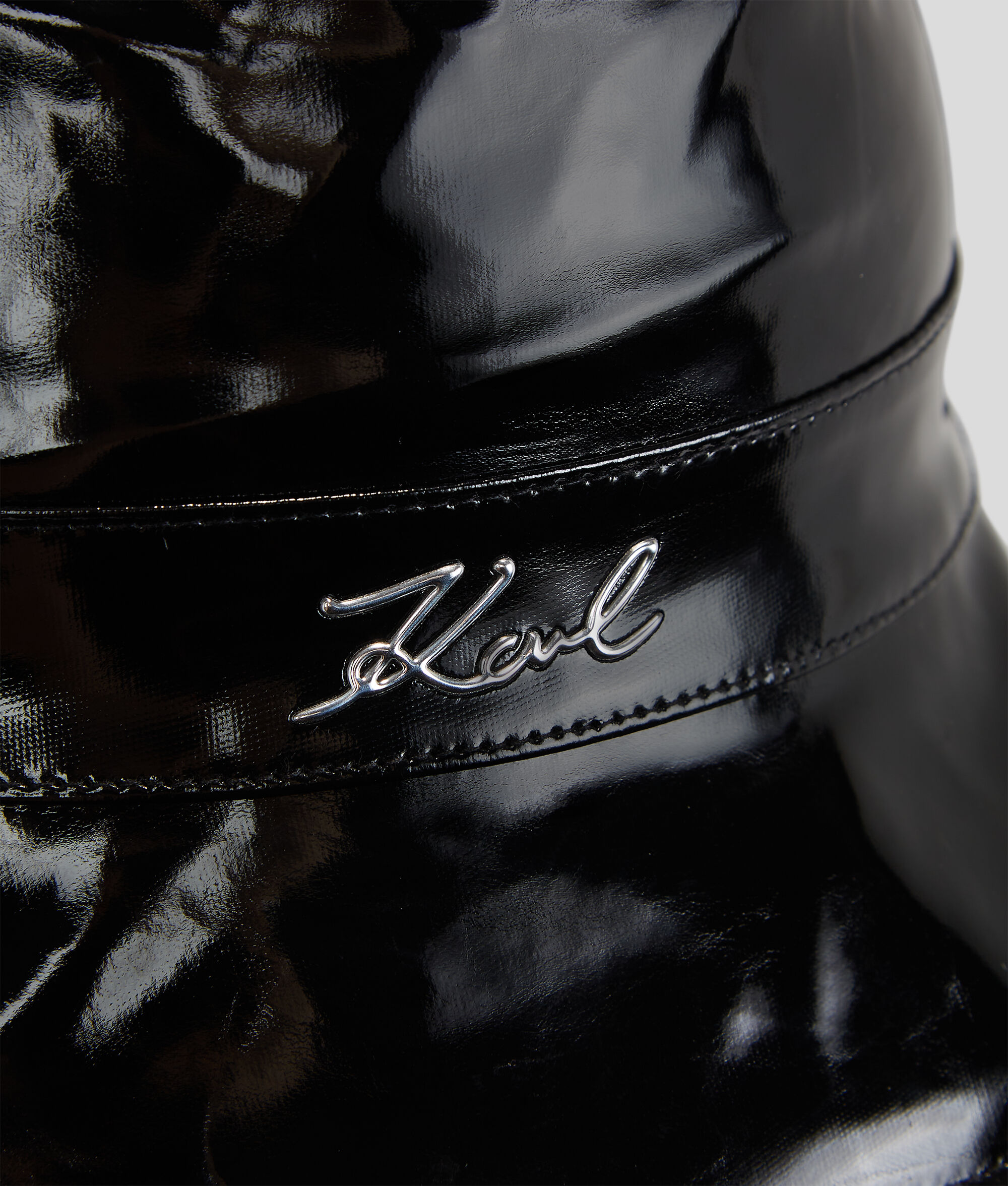 BOB IMPERMÉABLE K/SIGNATURE
