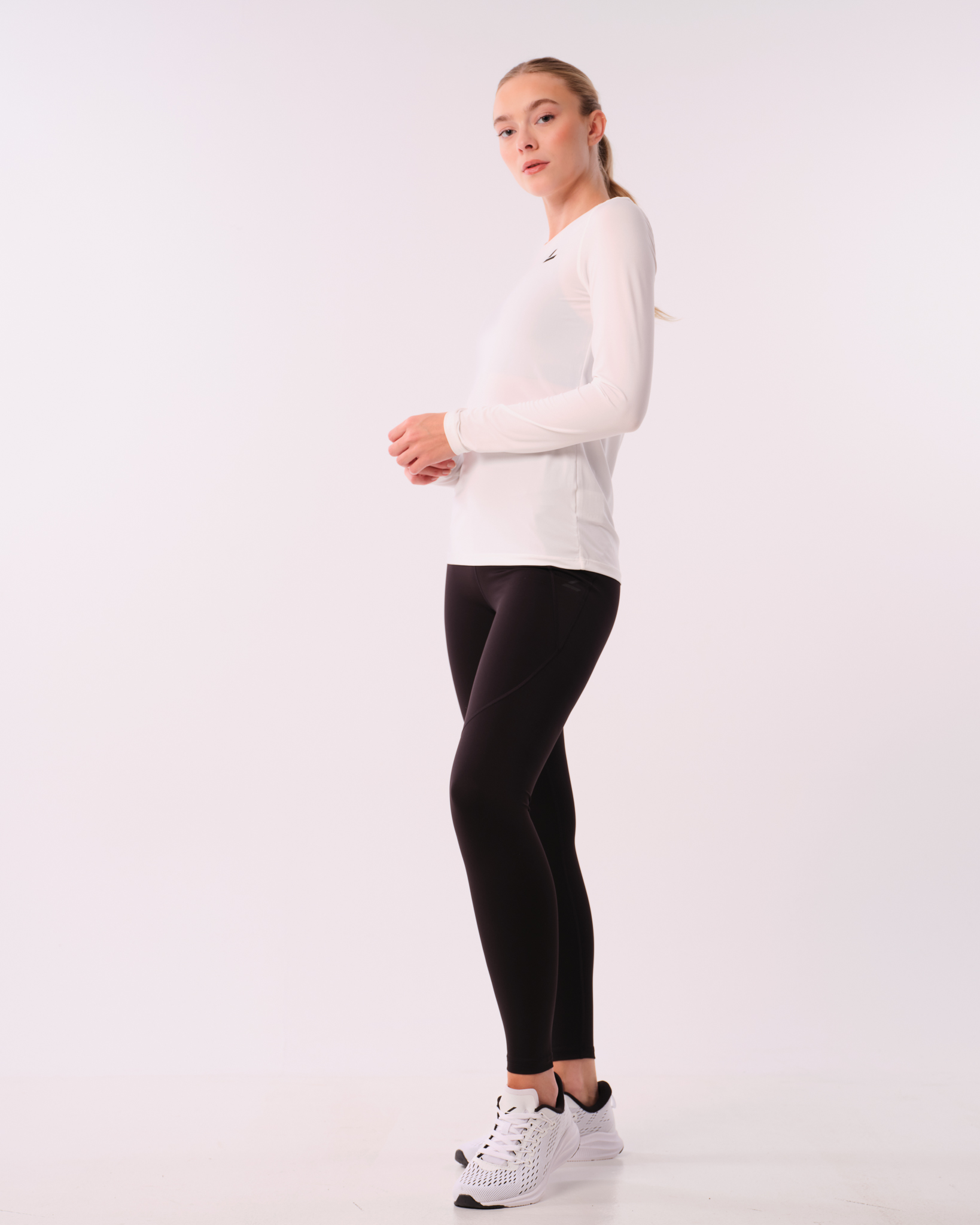 LEVITY Momentum LS White Brilliant