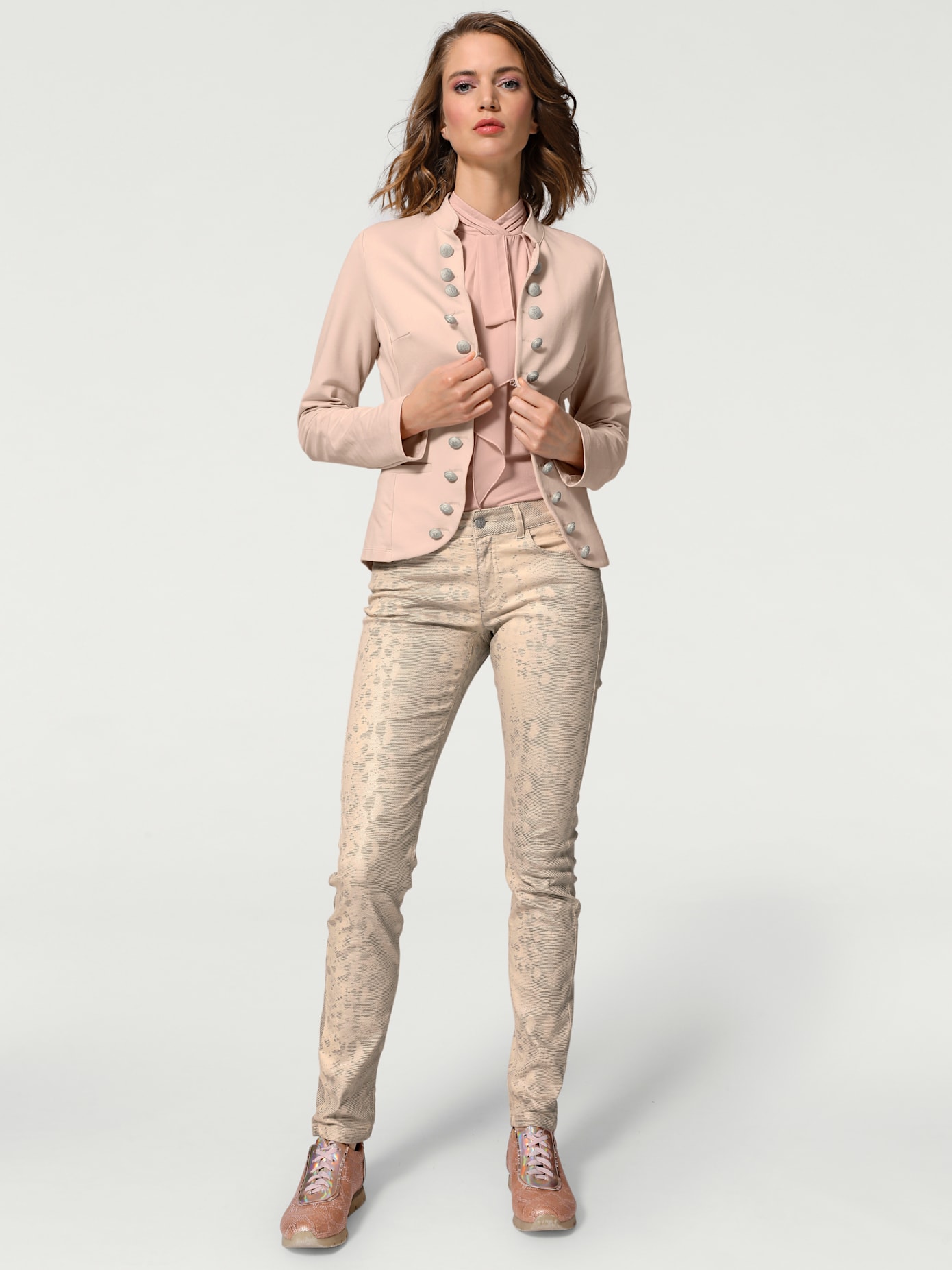 Blazer en jersey look tendance