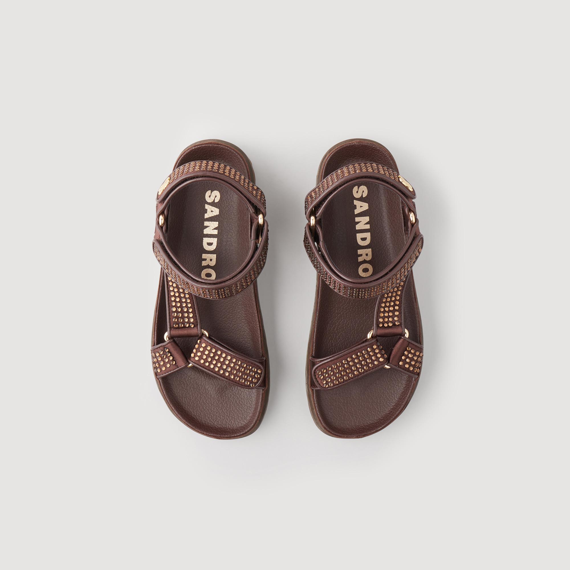 Sandales ornees de strass