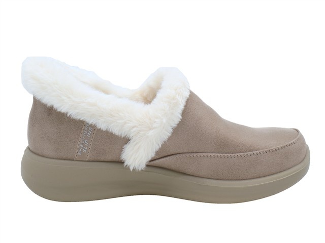 Skechers Cozy Escape