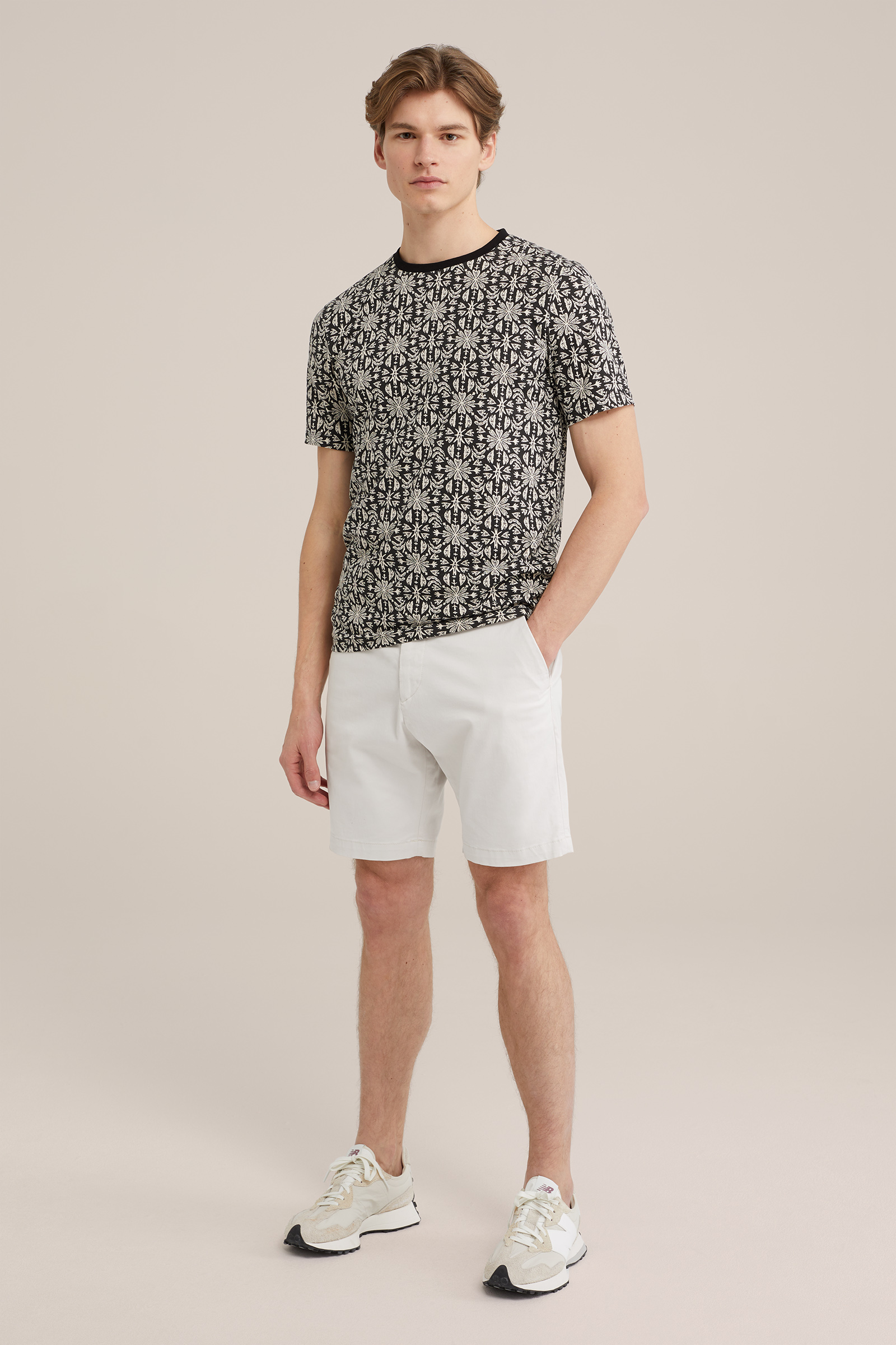 T-shirt met dessin WE Fashion Zwart