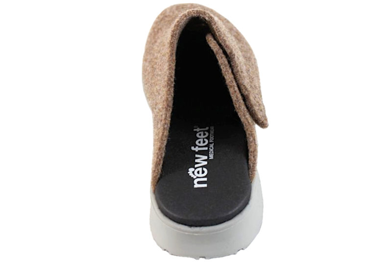 NEW FEET HJEMMESKO I BRUNT ULDFILT