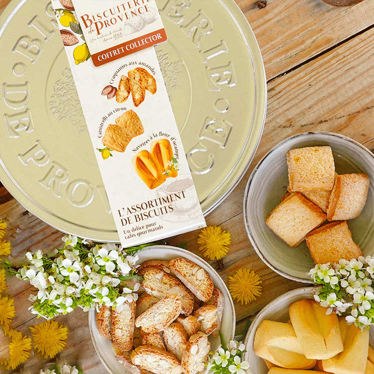 Coffret biscuits bio - Craquantes amandes, canistrelli citron, navettes fleur d'oranger
