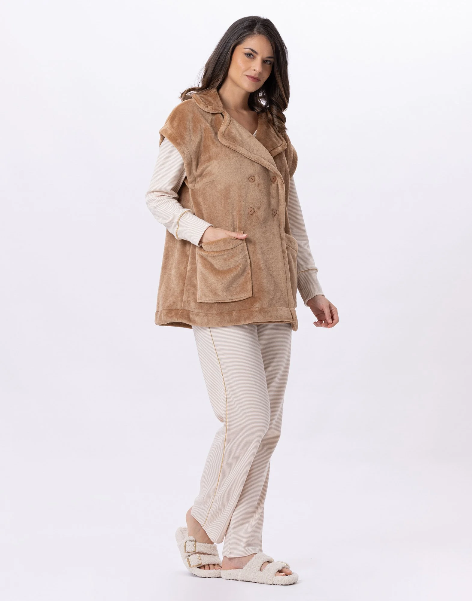 ESSENTIEL 876 - Veste en peluche flanelle | Marron