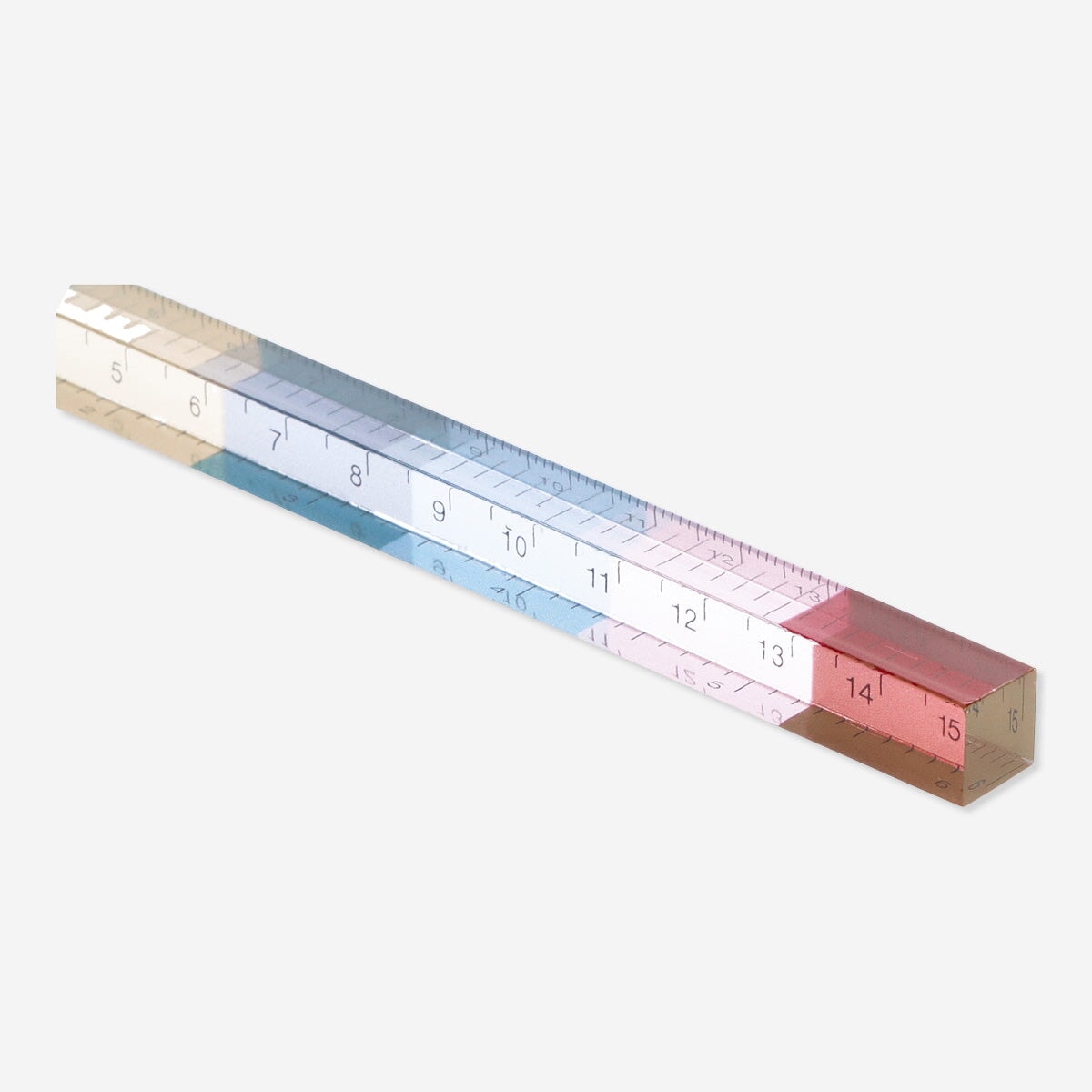 Lineal. 15 cm