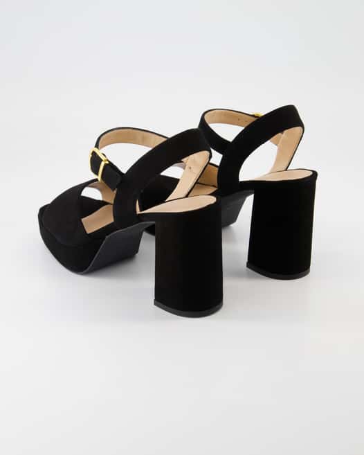 Unisa Odran 24 Sandalen in Schwarz