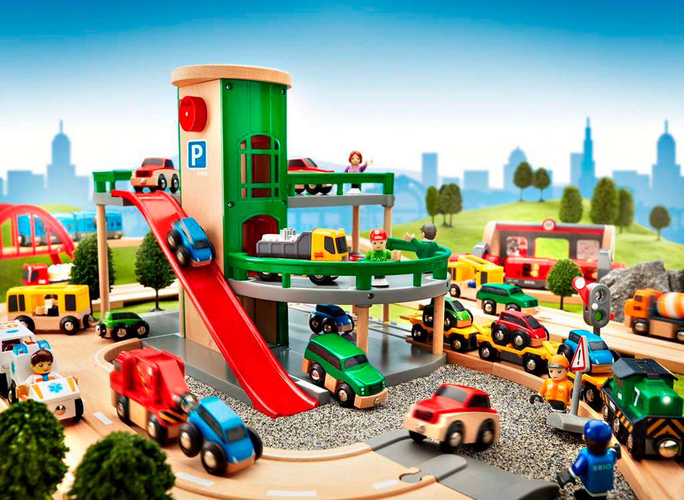 BRIO Parkhaus, Straßen & Schienen
