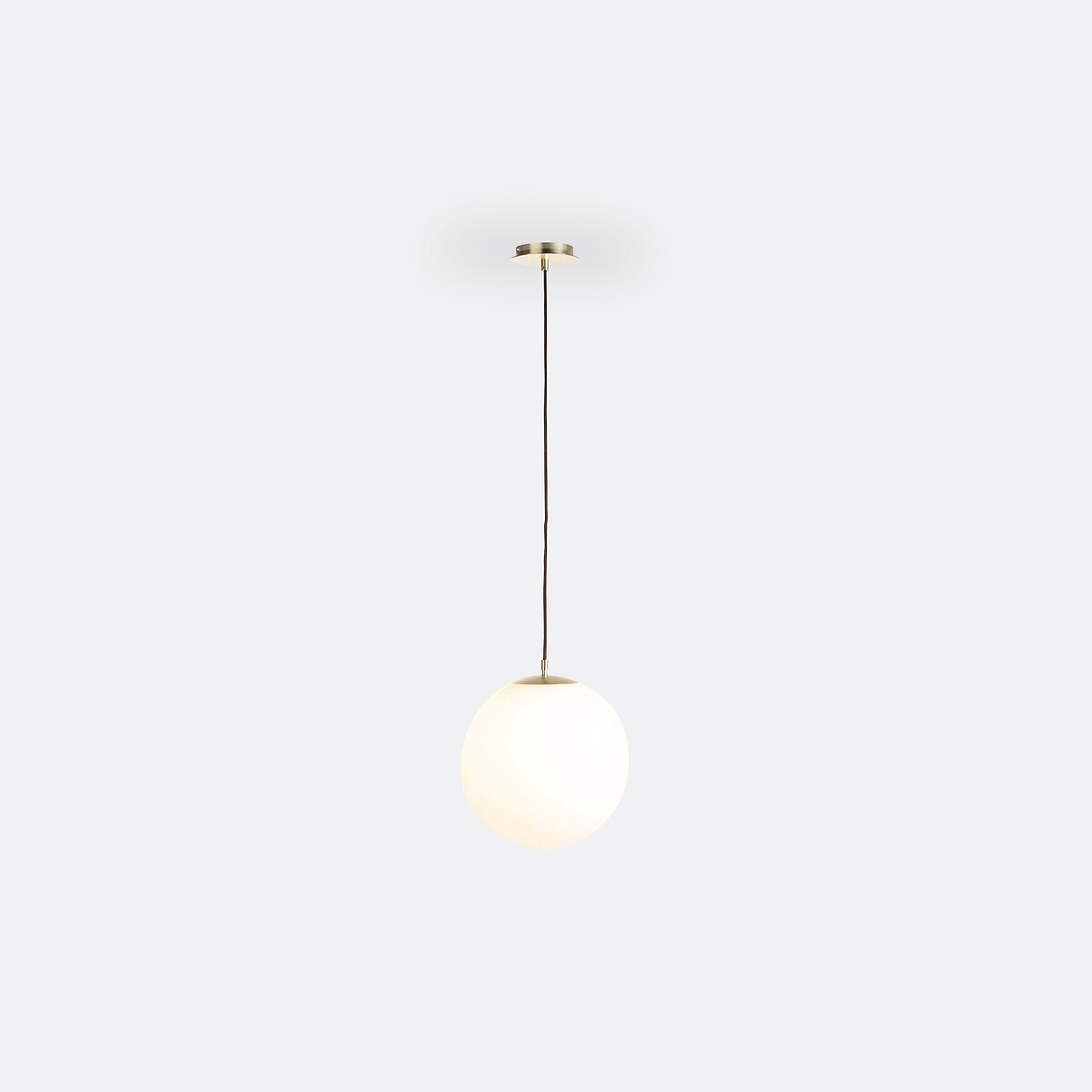 LA REDOUTE INTERIEURS<br>Candeeiro suspenso em latão e vidro opalino Ø30 cm, Moricio