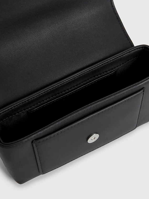 Bolsa de ombro pequena