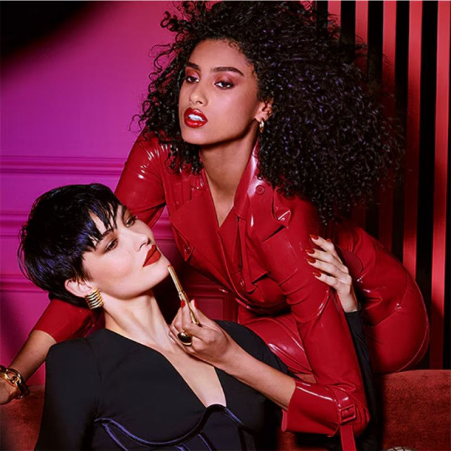 Pure Color Explicit rouge à lèvres ultra mat ESTÉE LAUDER