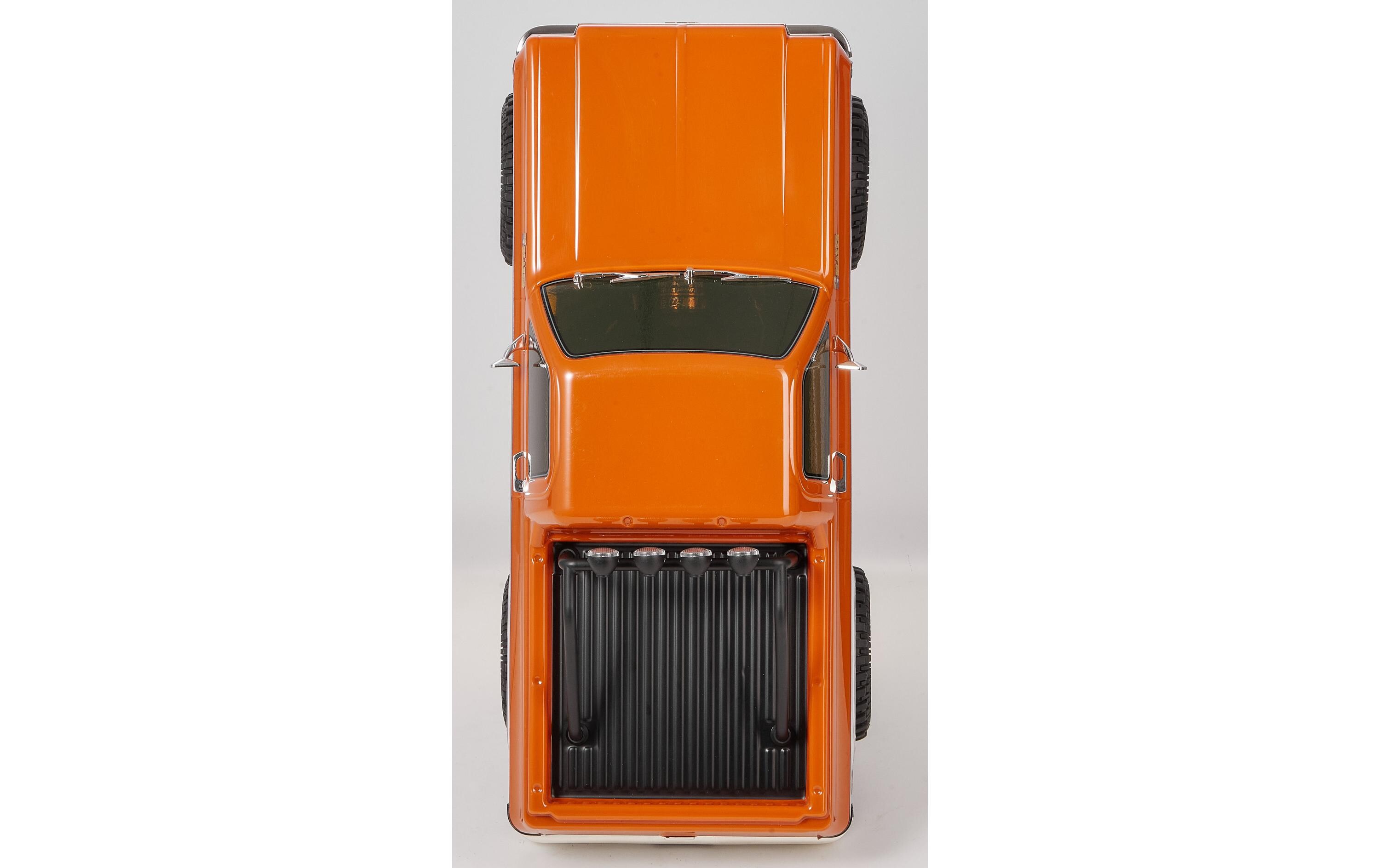 Scale Crawler FCX10 Chevrolet K5 Blazer Orange, ARTR, 1:10<br>Rock Crawler mit detaillierter Chevrolet Blazer Karosserie, 2-Gang Getriebe udn Differentialsperren