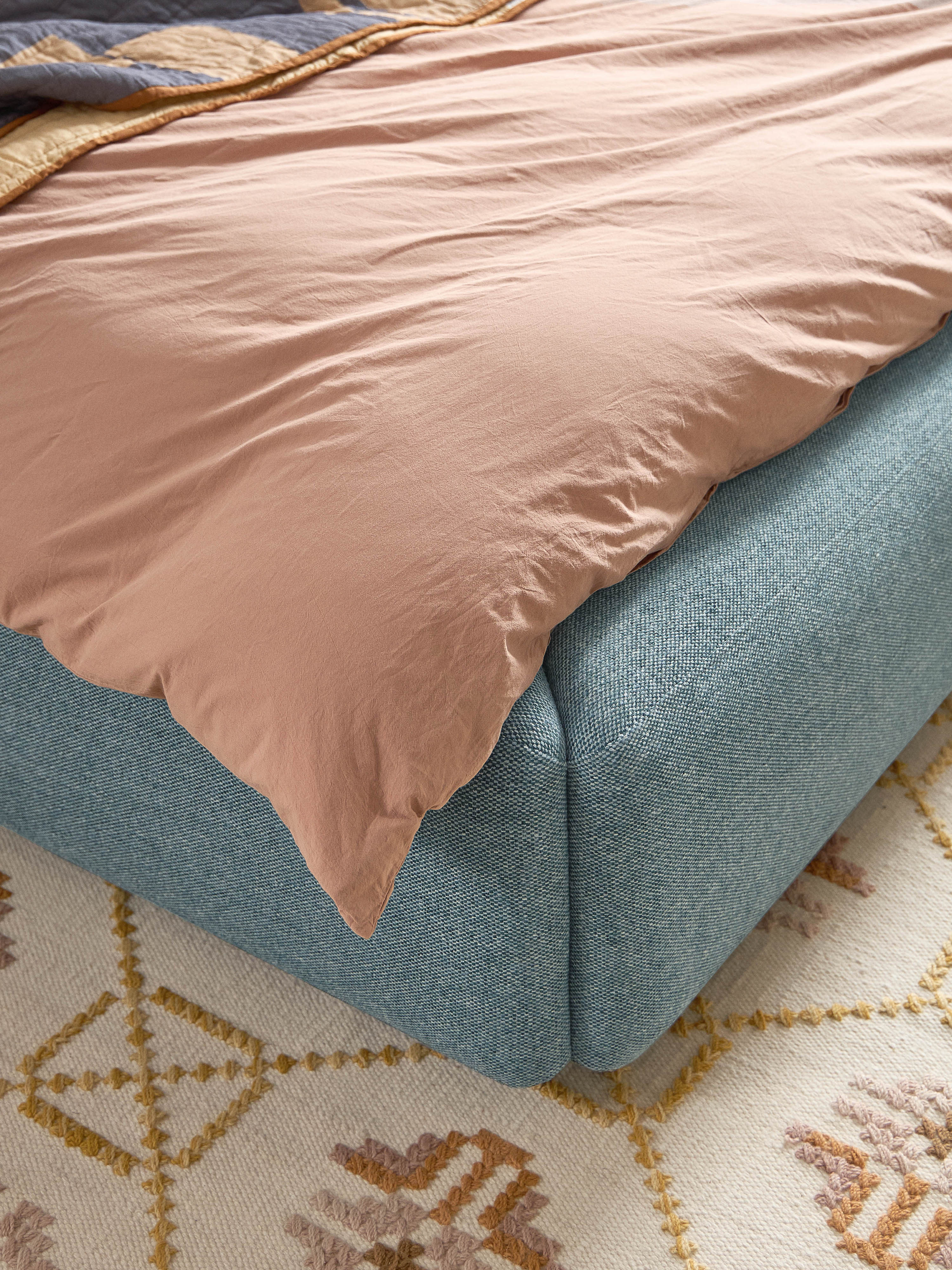 Gestoffeerd bed Melva