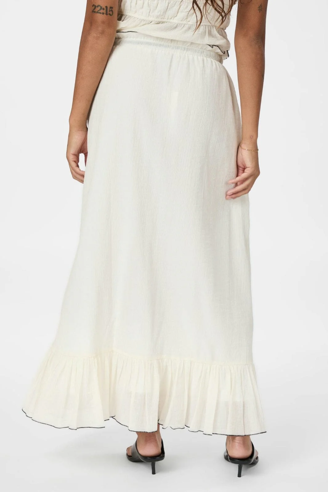 Neo Noir Ariella Crepe Skirt 165814