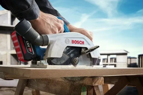 Bosch GKS 185-LI, Træ, Sort, Blå, Grå, Børstefri, 16,5 cm, 5000 rpm, 5,7 cm - SOLO
