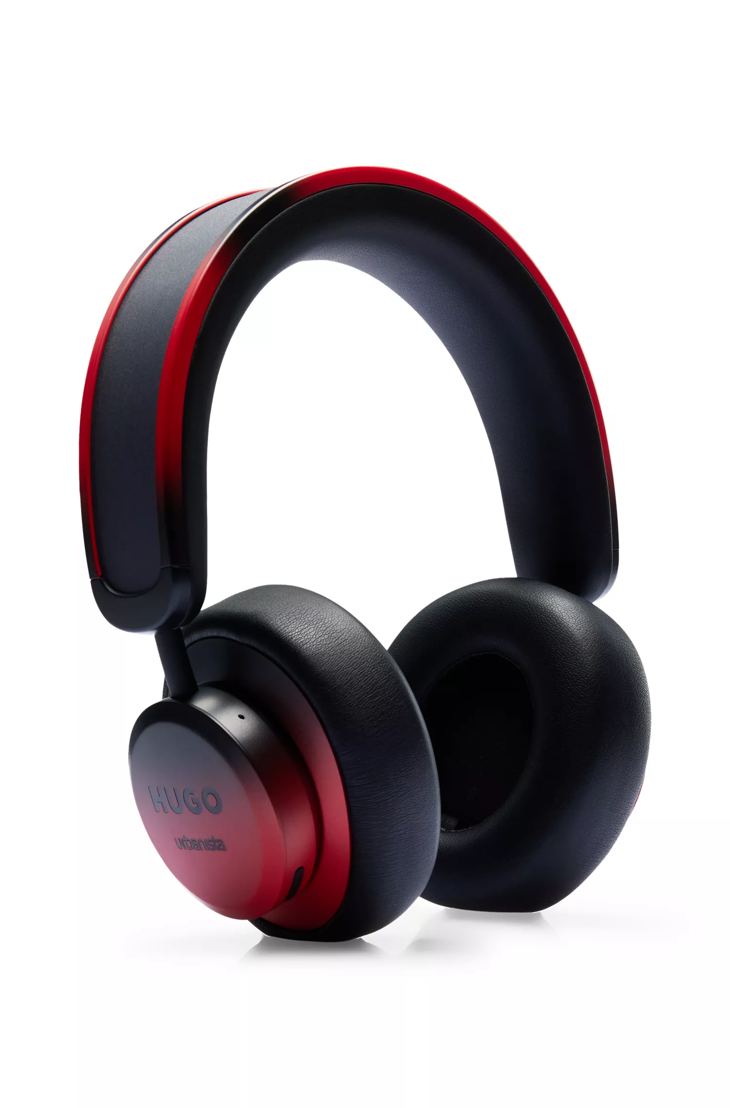 Fones de ouvido sem fio HUGO Red-HUGO x Urbanista com energia solar