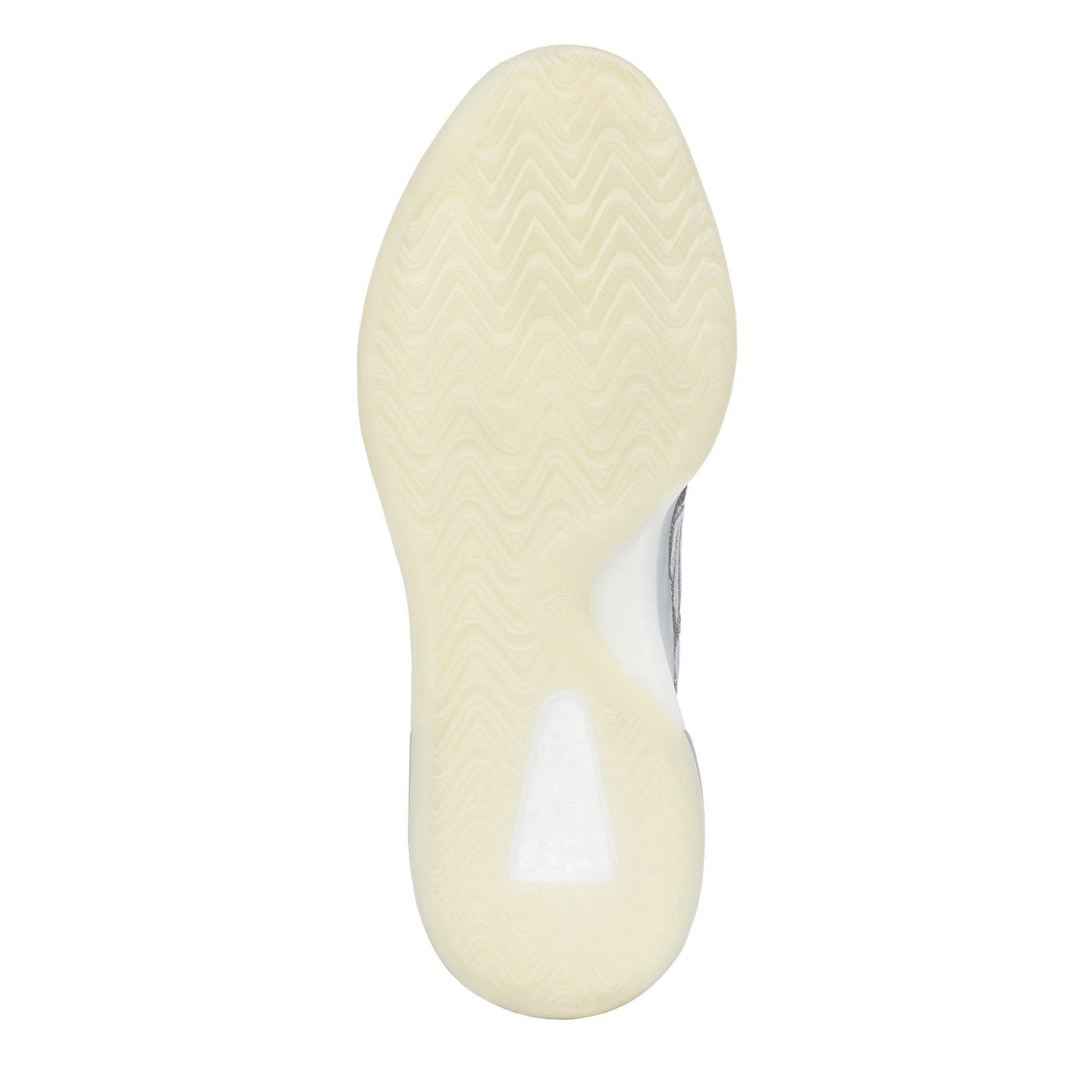 Yeezy Quantum Sneakers