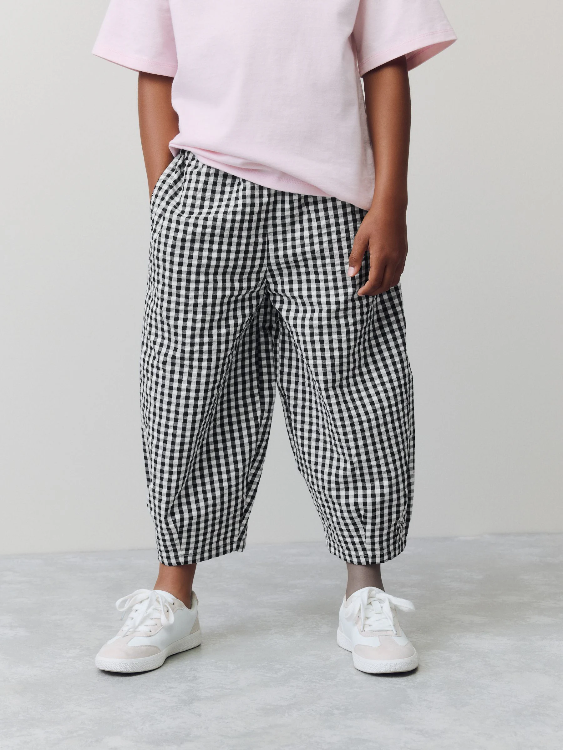 Zwarte/witte gingham-ruit - Pull-on barrelbroek (3-16jr)
