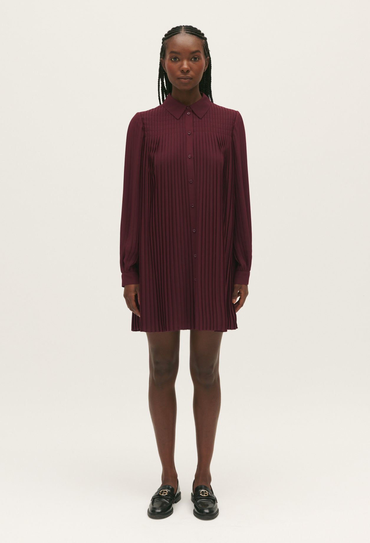 Robe courte plissee