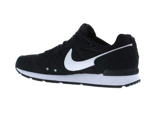 Nike Venture Runner Trainers Mens
