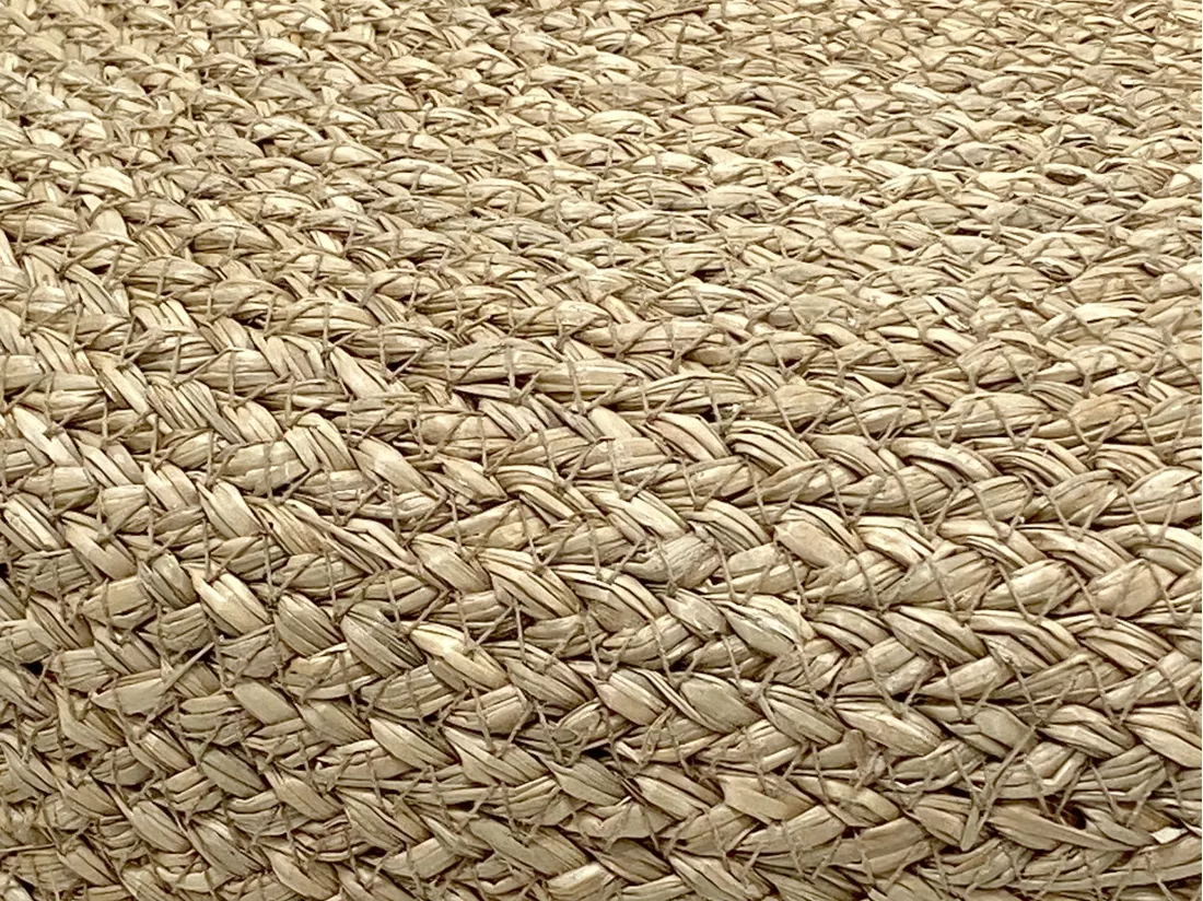 Pouf rond en rotin naturel clair et gris LOMANGO