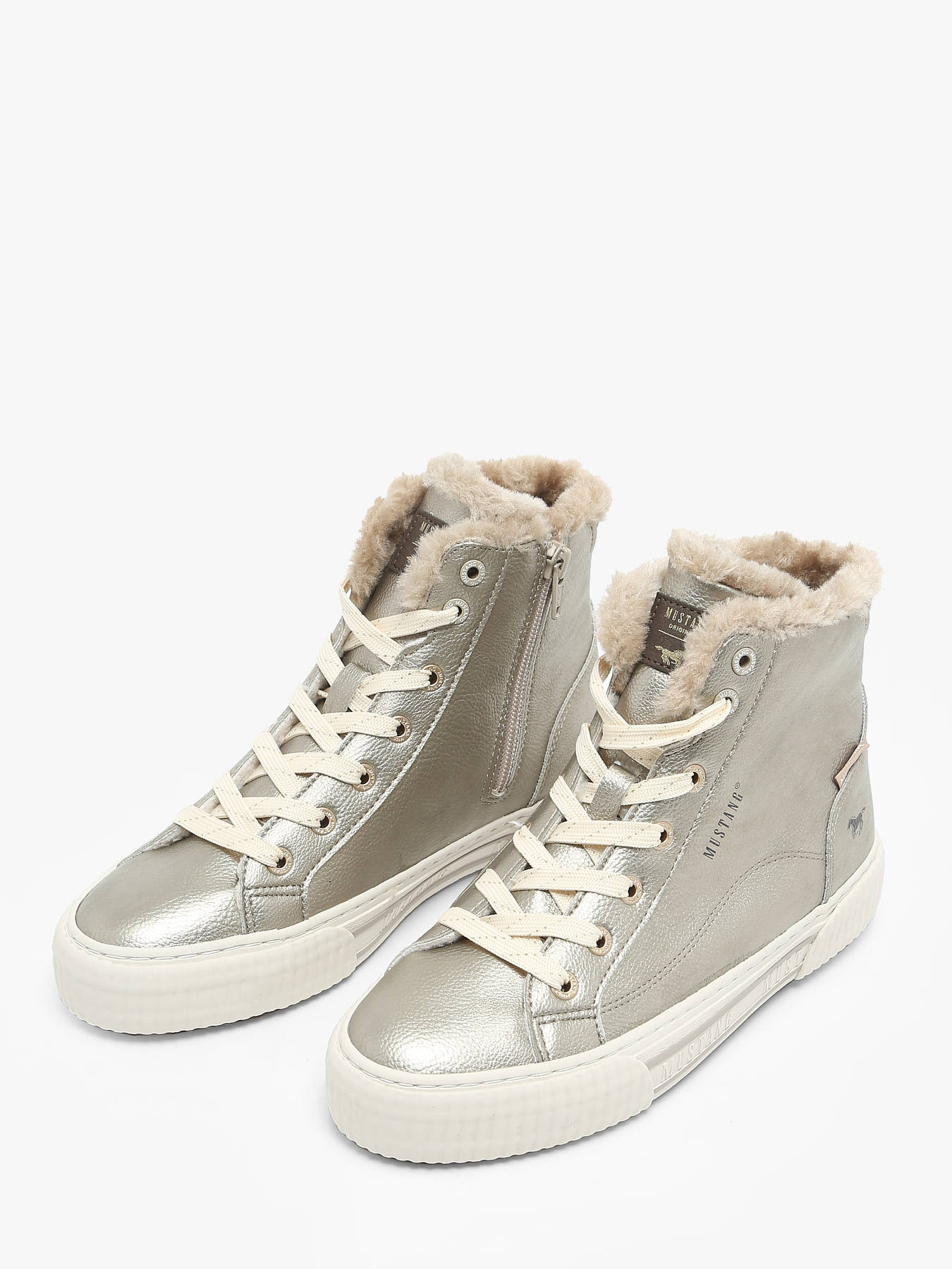 Sneakers MUSTANG