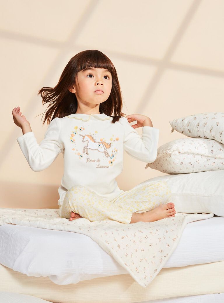 Pyjama en velours écru à motif licorne