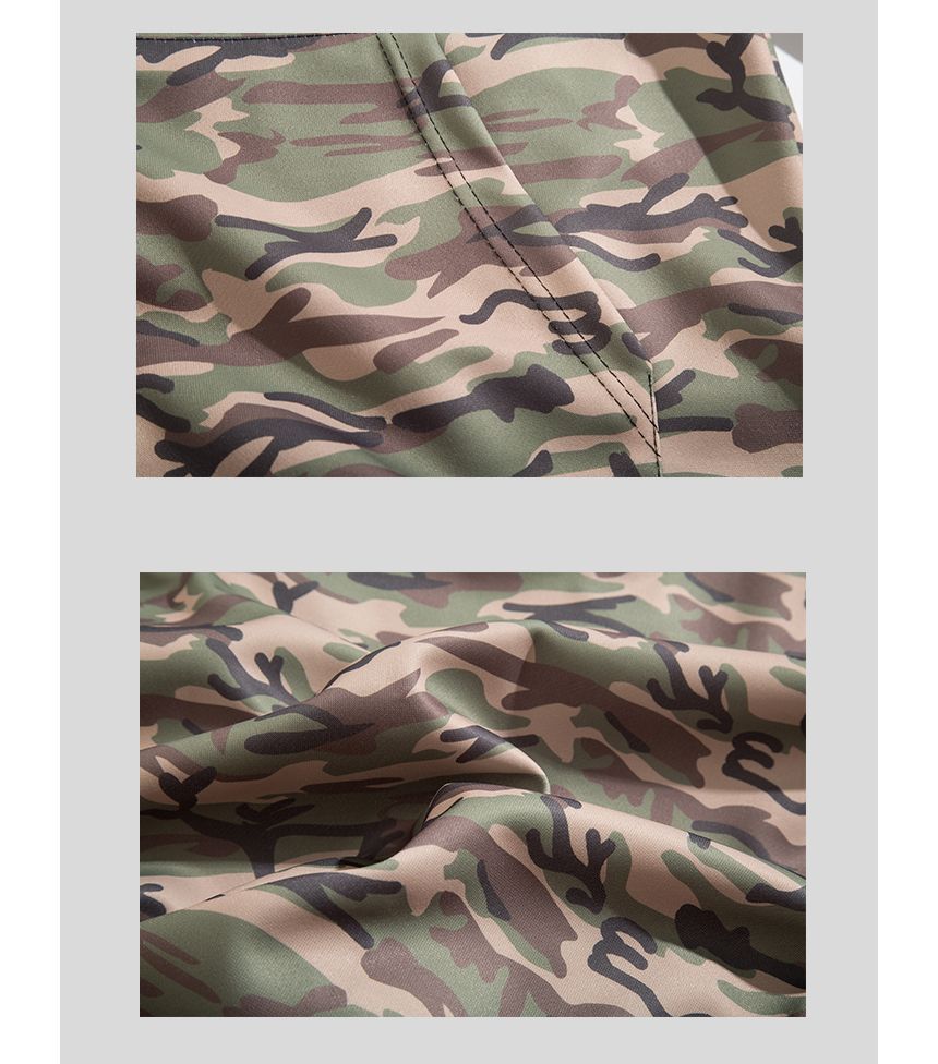 Yelmenor - Oversized hoodie met camouflageprint en borduursel