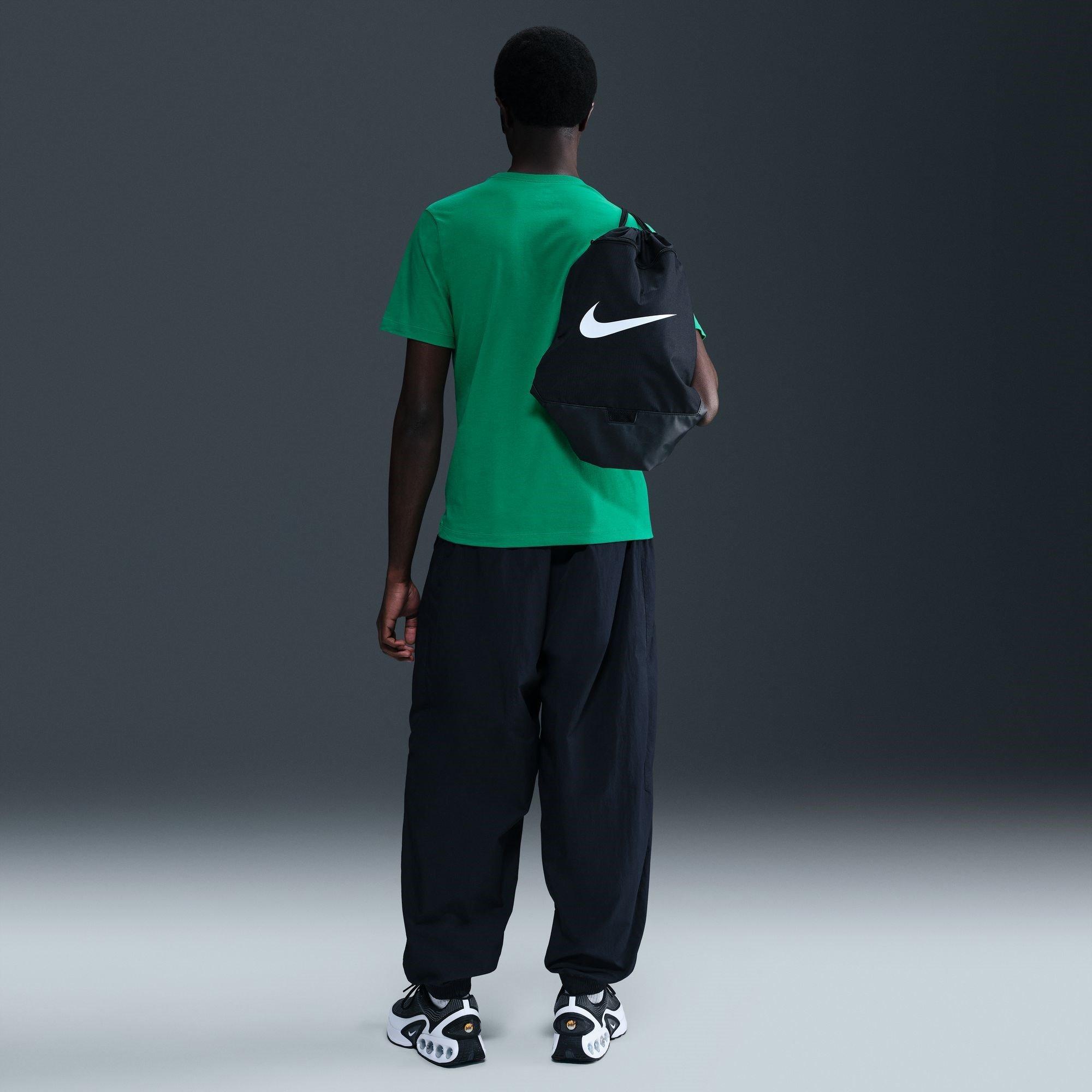 Nike Sportswear Club Men's T-Shirt