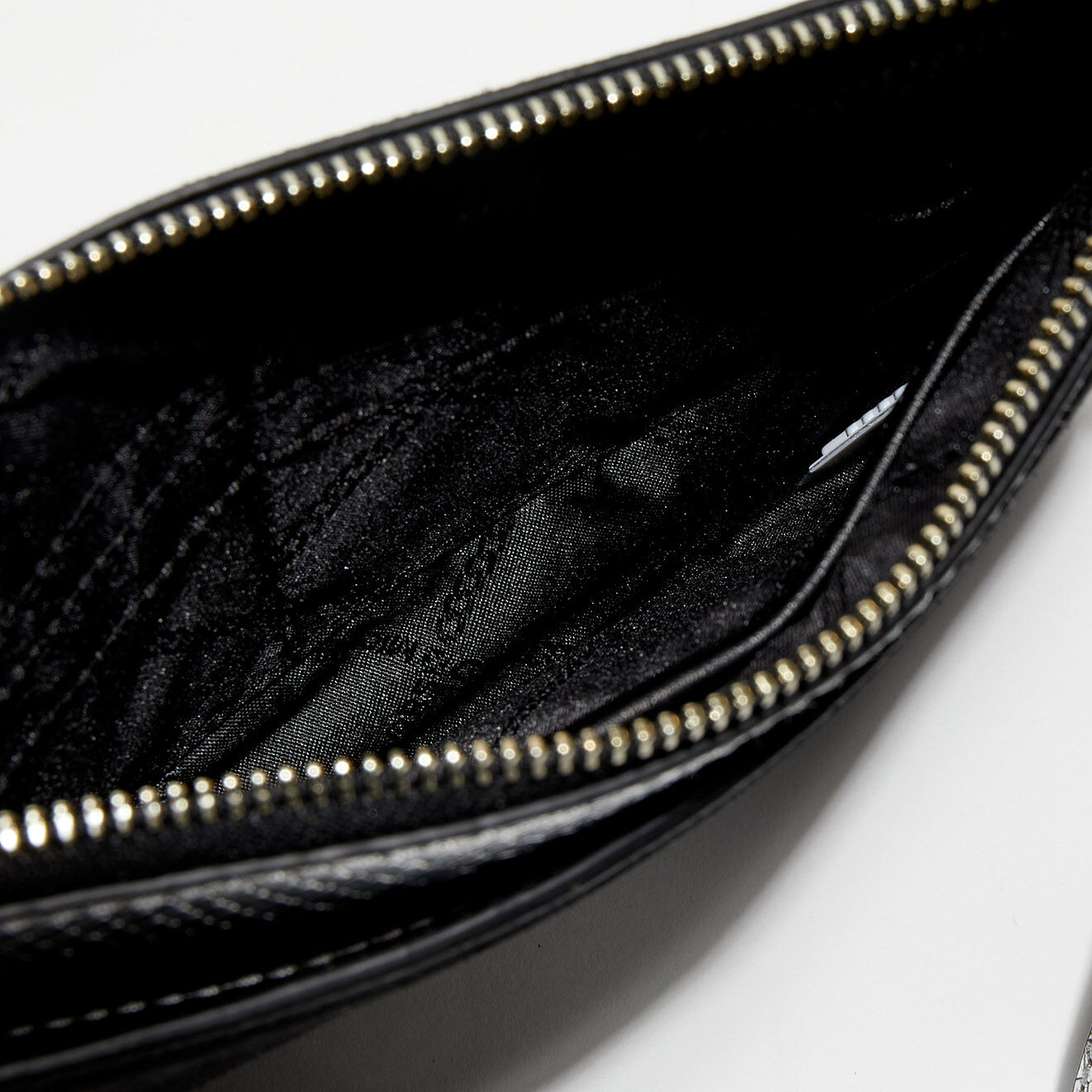 Michael Kors Pochette en Suédine Jet Set large Crystal noir/argenté - 26x16 cm