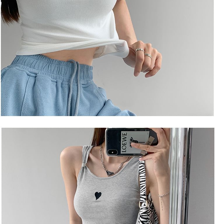 Surbane - Tanktop met geborduurd hart