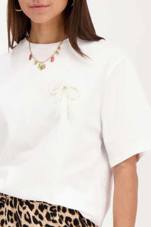 Wit T-shirt met parel strik