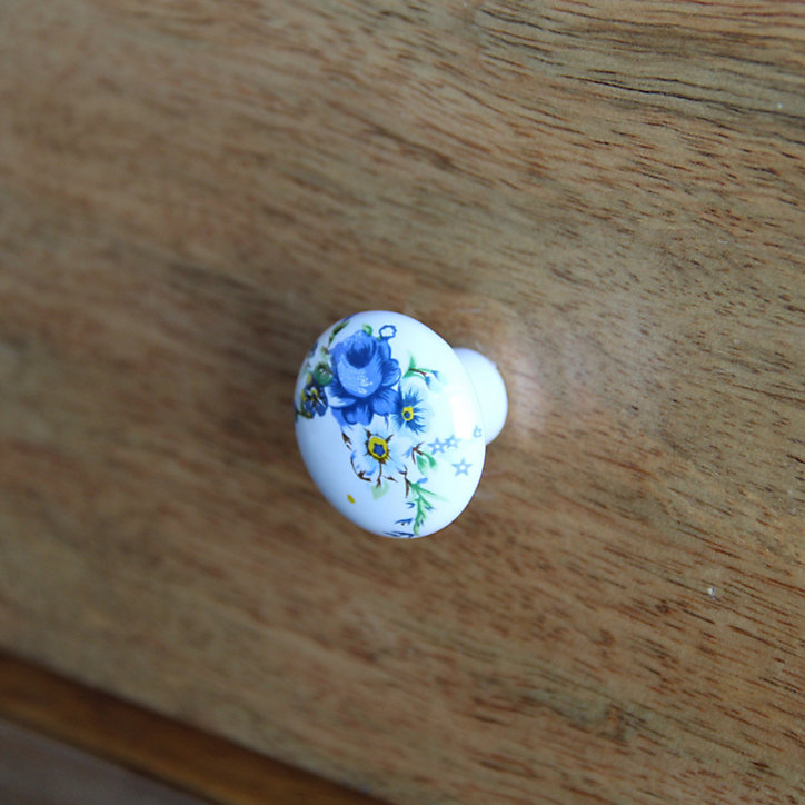 Bouton de meuble Locarn blanc Ø3.2cm x p.2.5cm