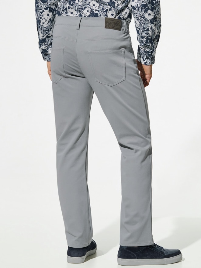 Five Pocket Stretch & Relax