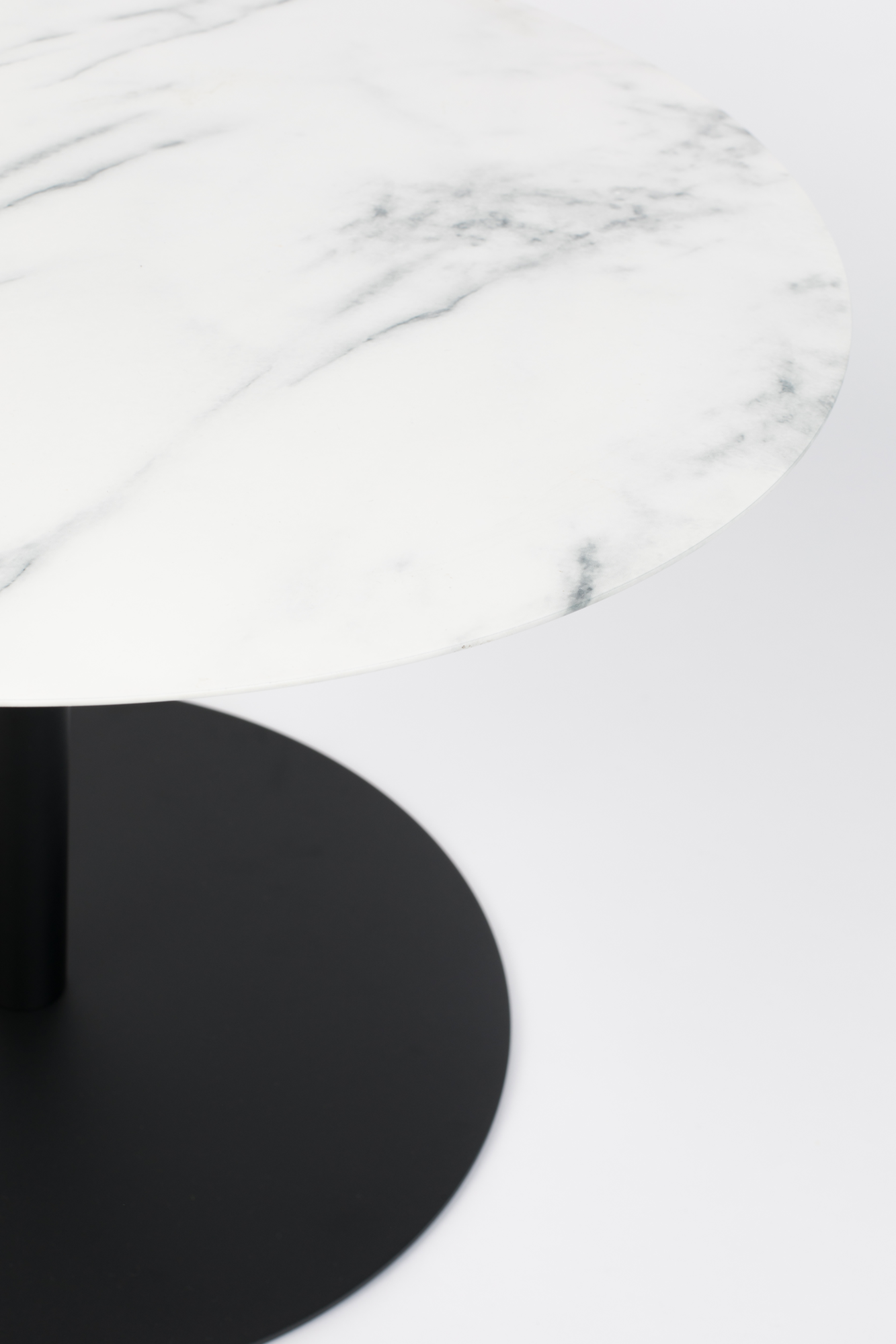 Bijzettafel Snow rond zwart S