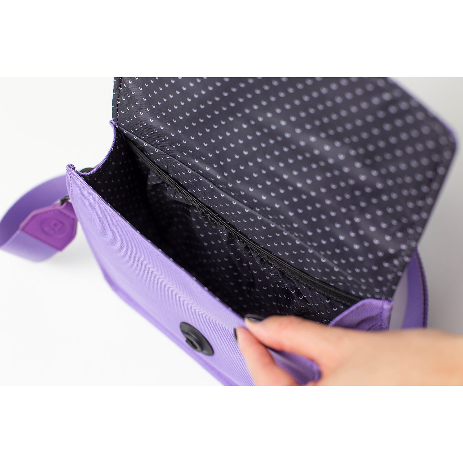Bold Banana Crossbody S coral crow