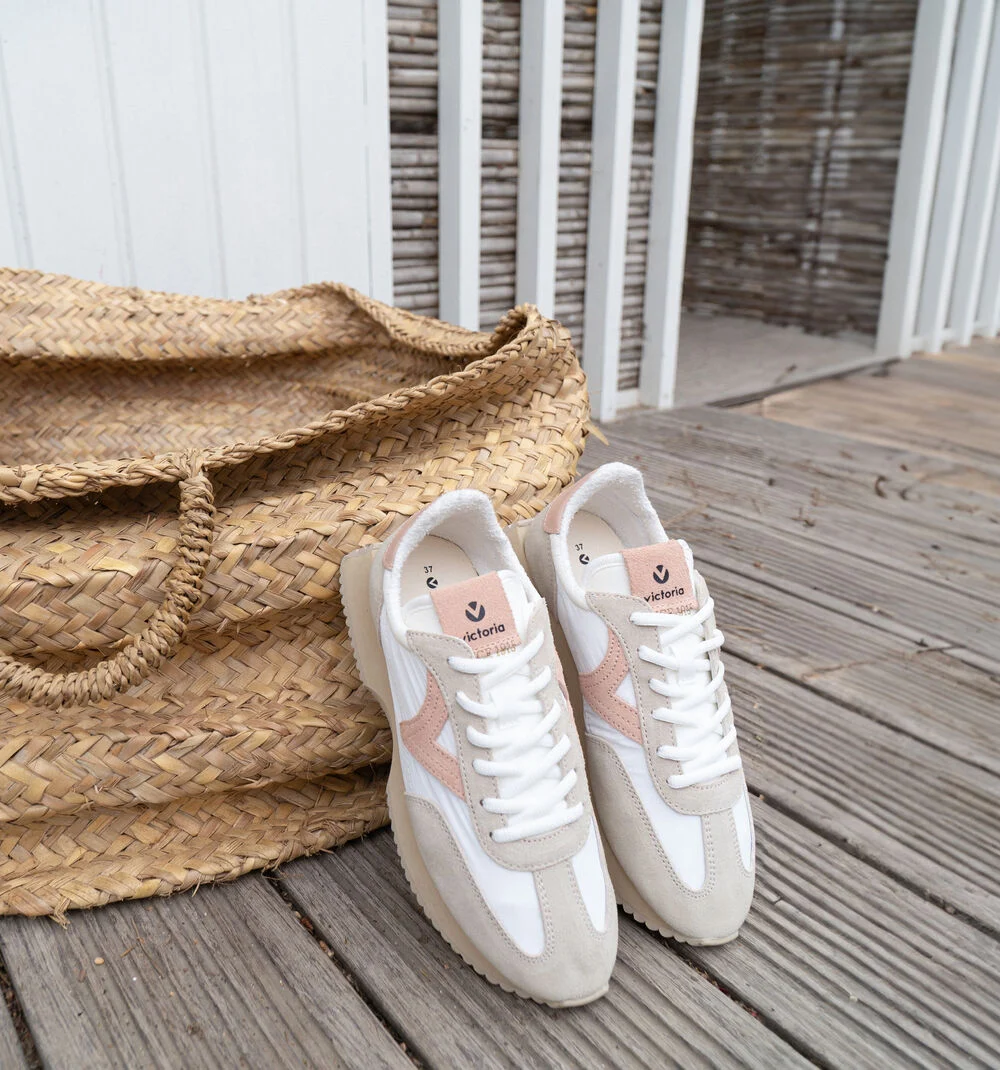 COSMOS CUIR FENDU RÉTRO Baskets semelle beige pour femme MELOCOTON
