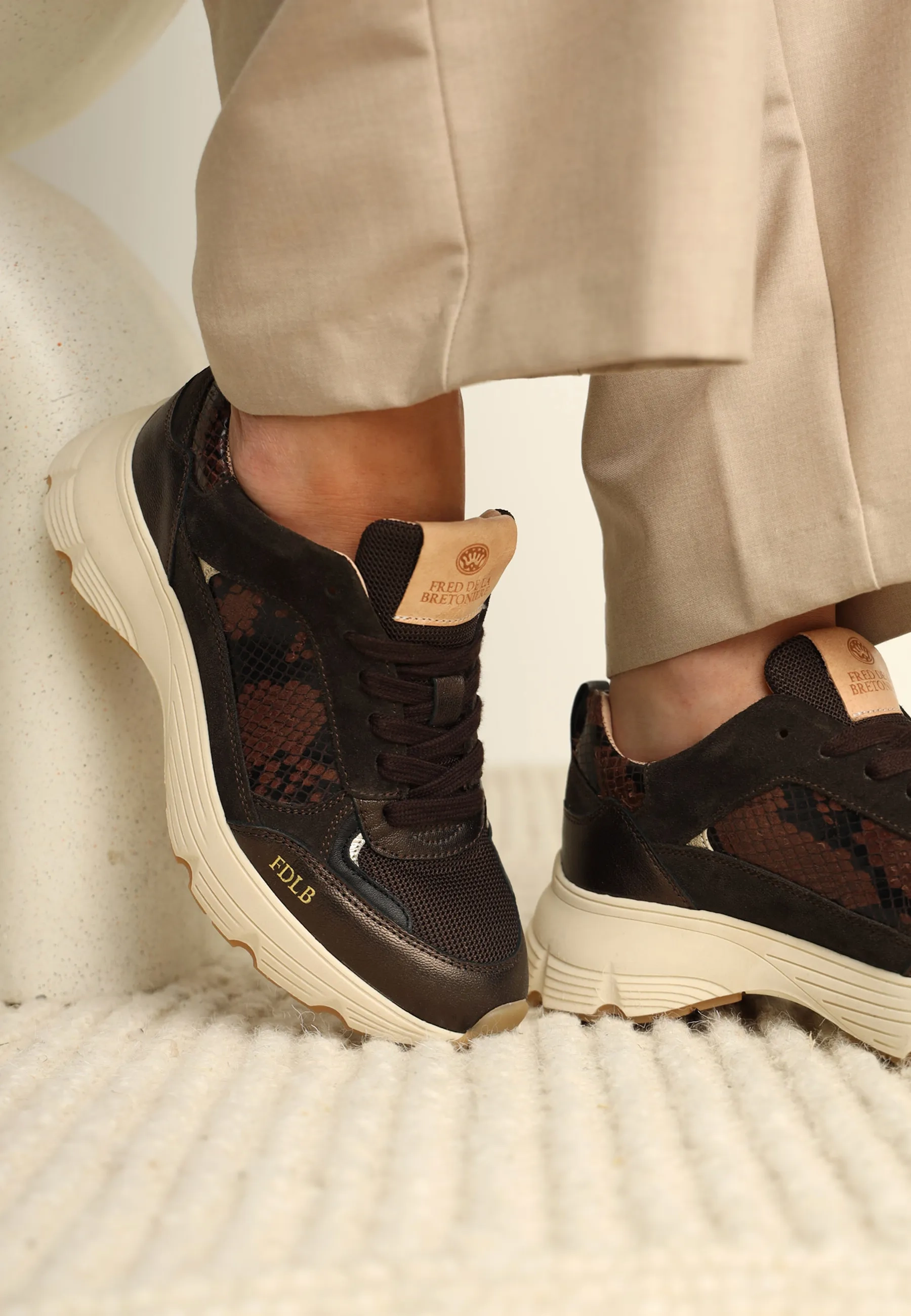 MARIOLA LUNA Sneaker phyton Dark Brown