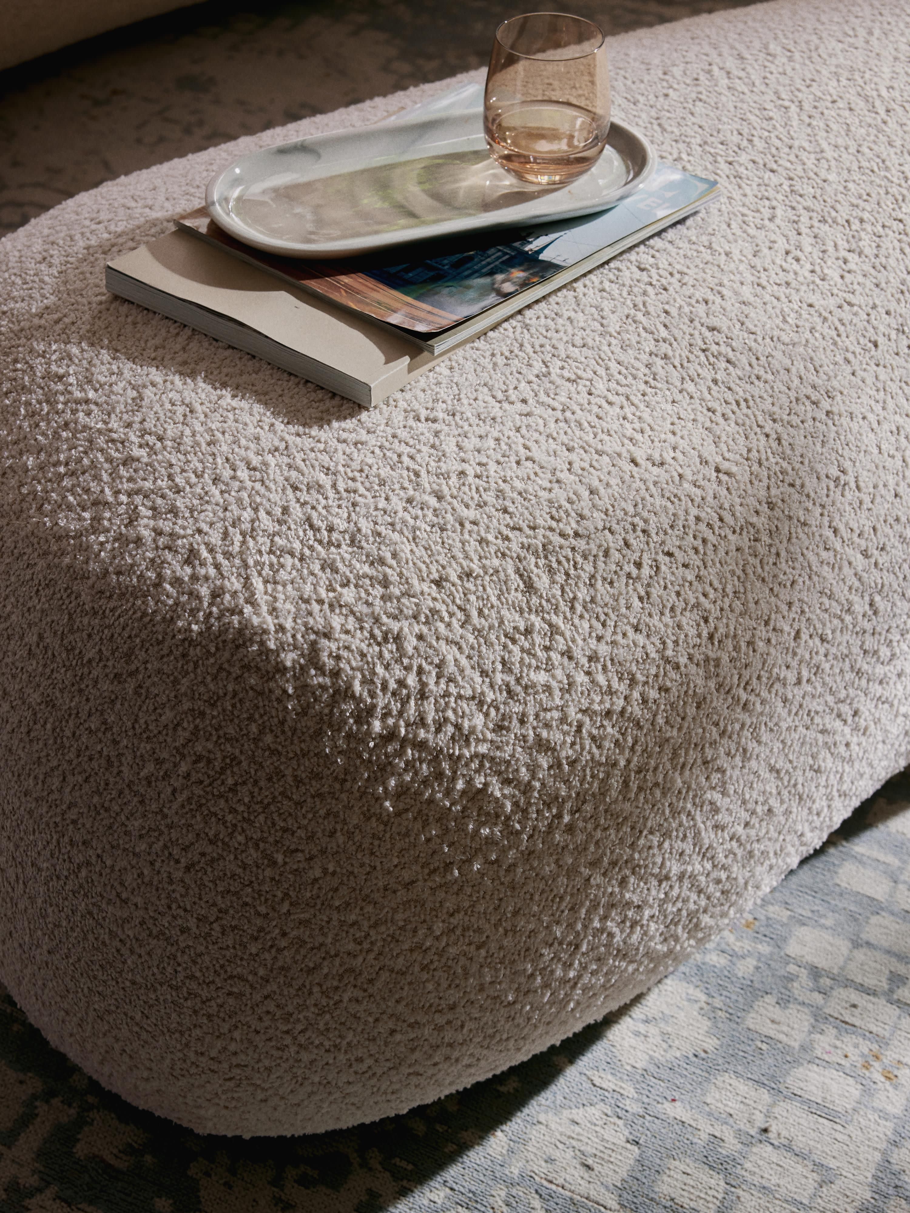XL poef Alba van teddy bouclé