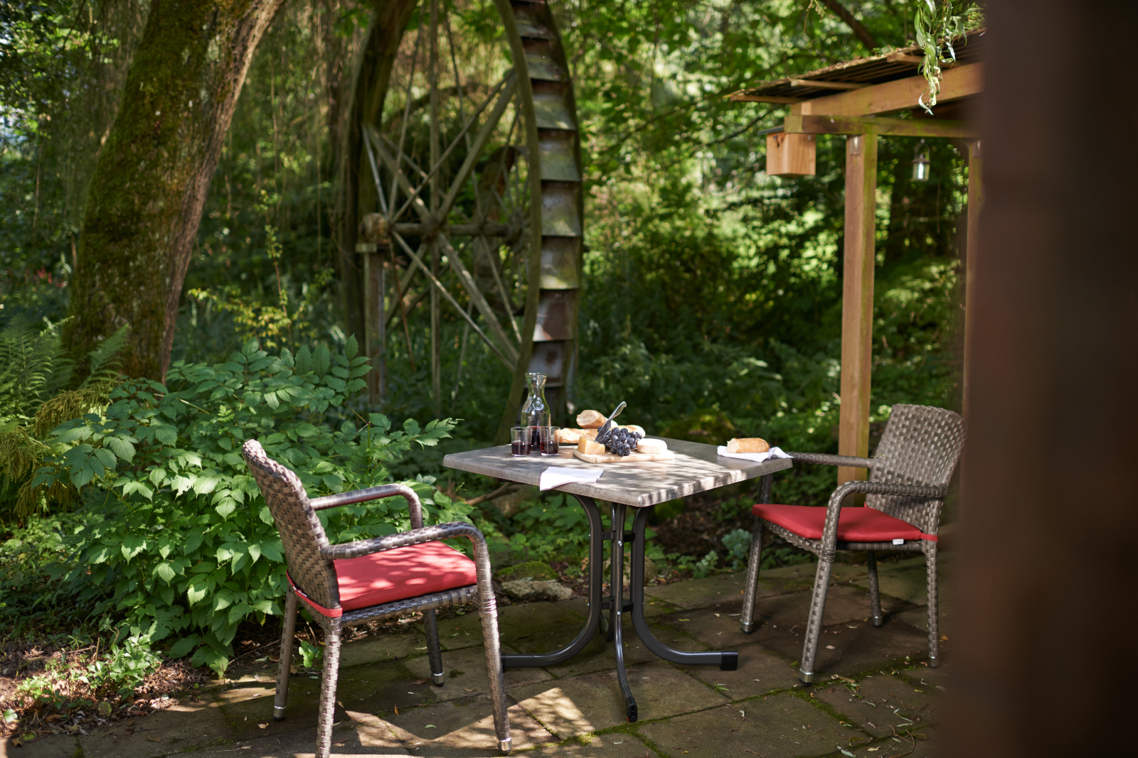 Gartentisch - anthrazit-cemento - klappbar - 80x80 cm