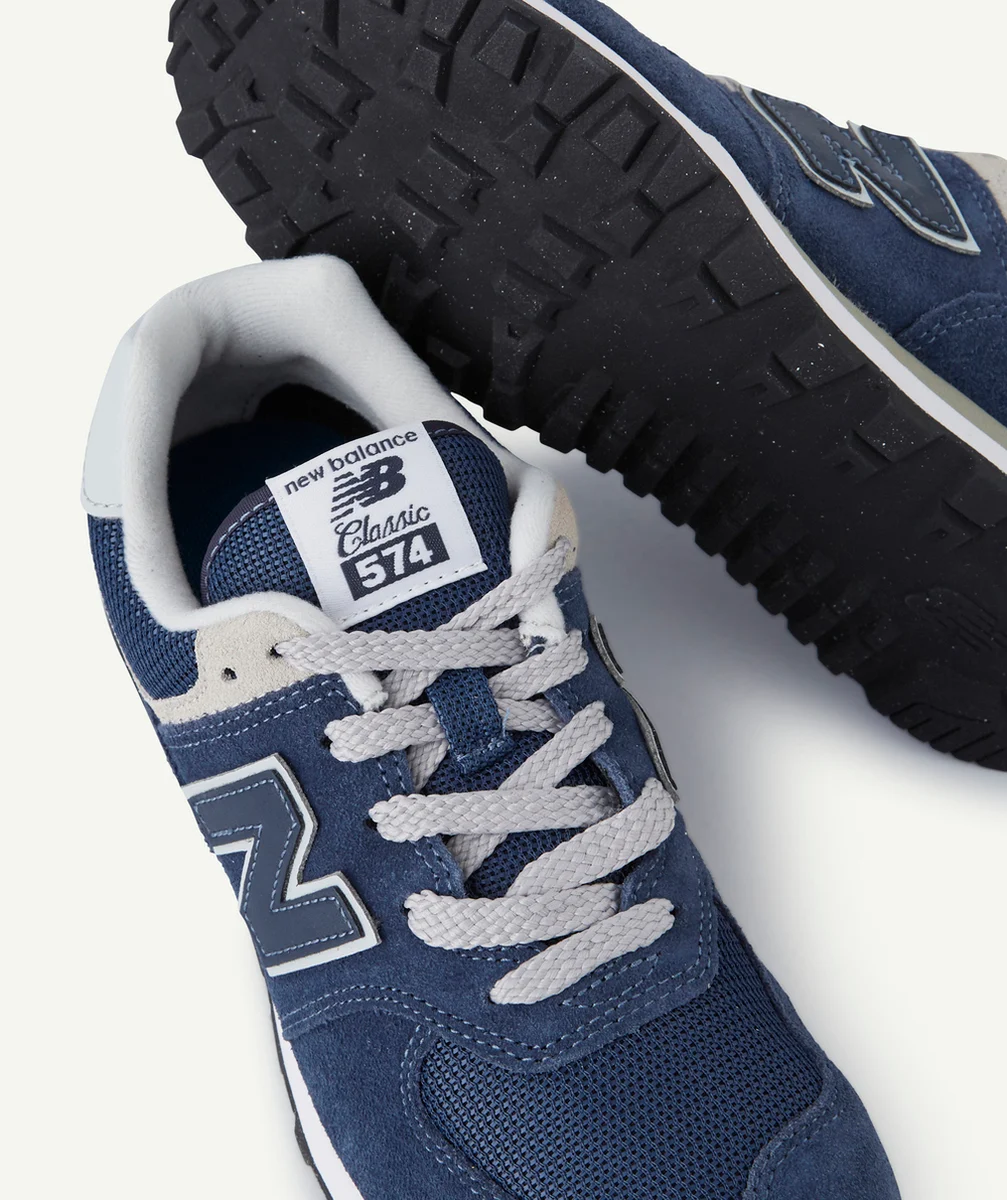 NEW BALANCEBASKETS 574 BLEUES ET DÉTAILS GRIS