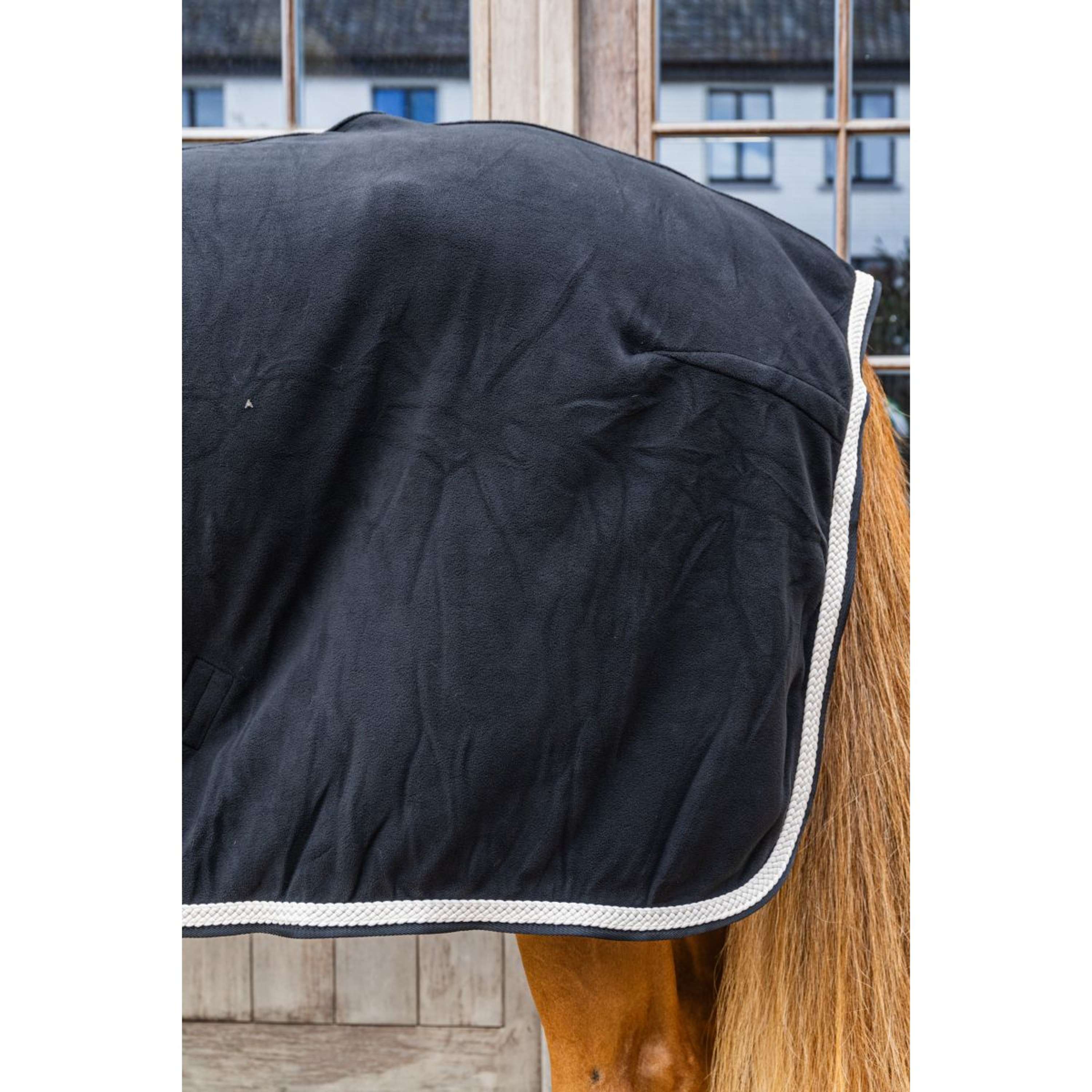 Kentucky Fleecedeken Plaited Zwart