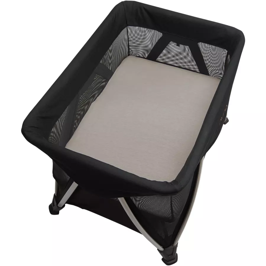 Nuna Reisebett SENA™ aire (mit Clip) Riveted Sonderkollektion